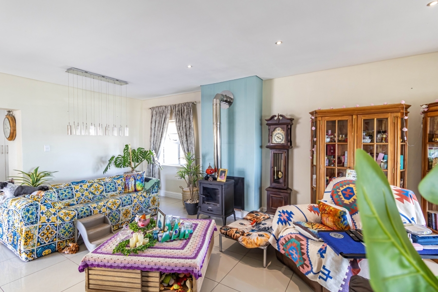 3 Bedroom Property for Sale in Yzerfontein Western Cape